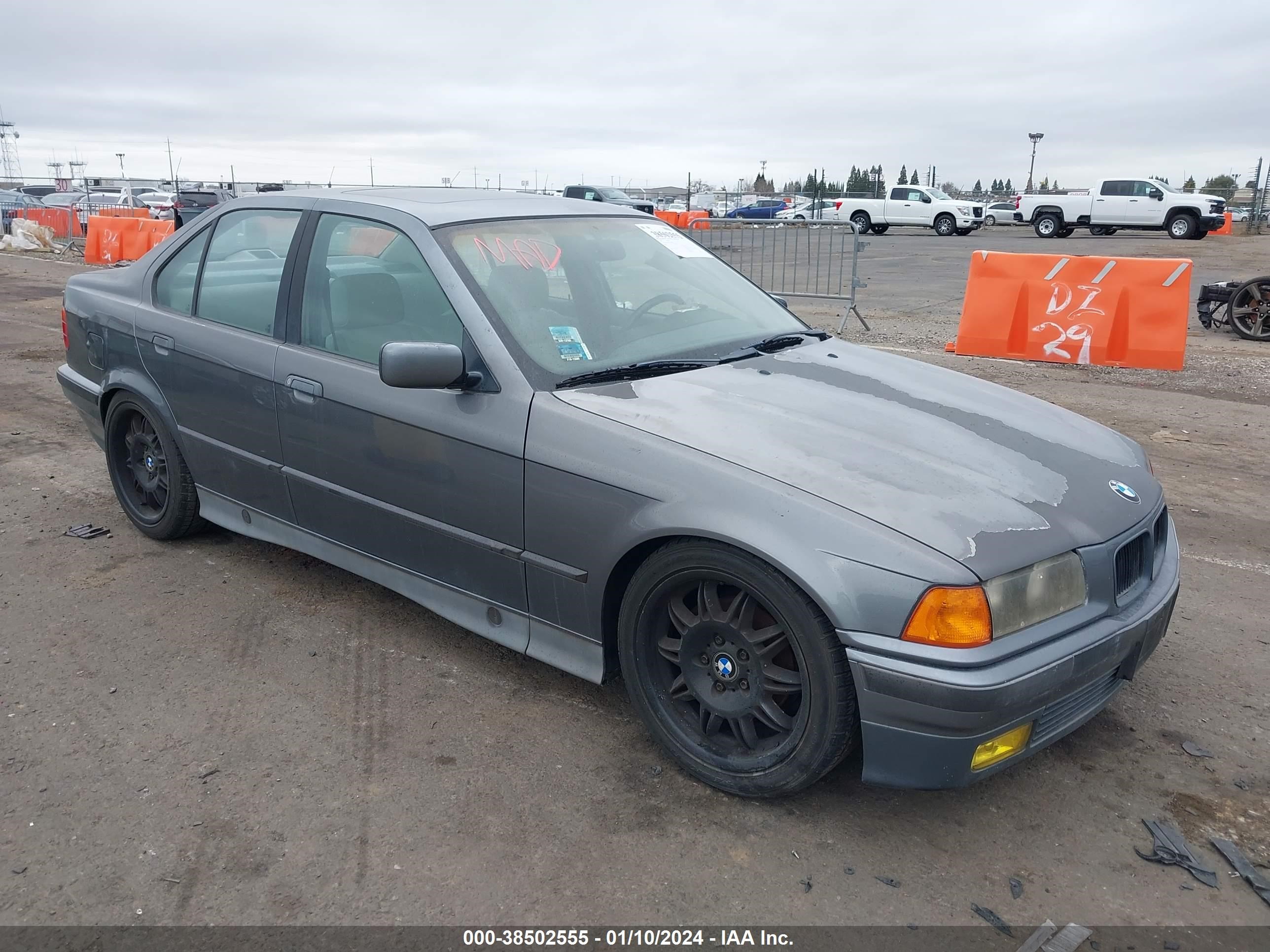 BMW 3ER 1994 wbacb4320rfl16081