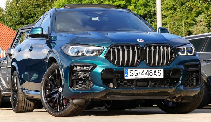 BMW X6 SUV 2022 wbacy810x09m48581