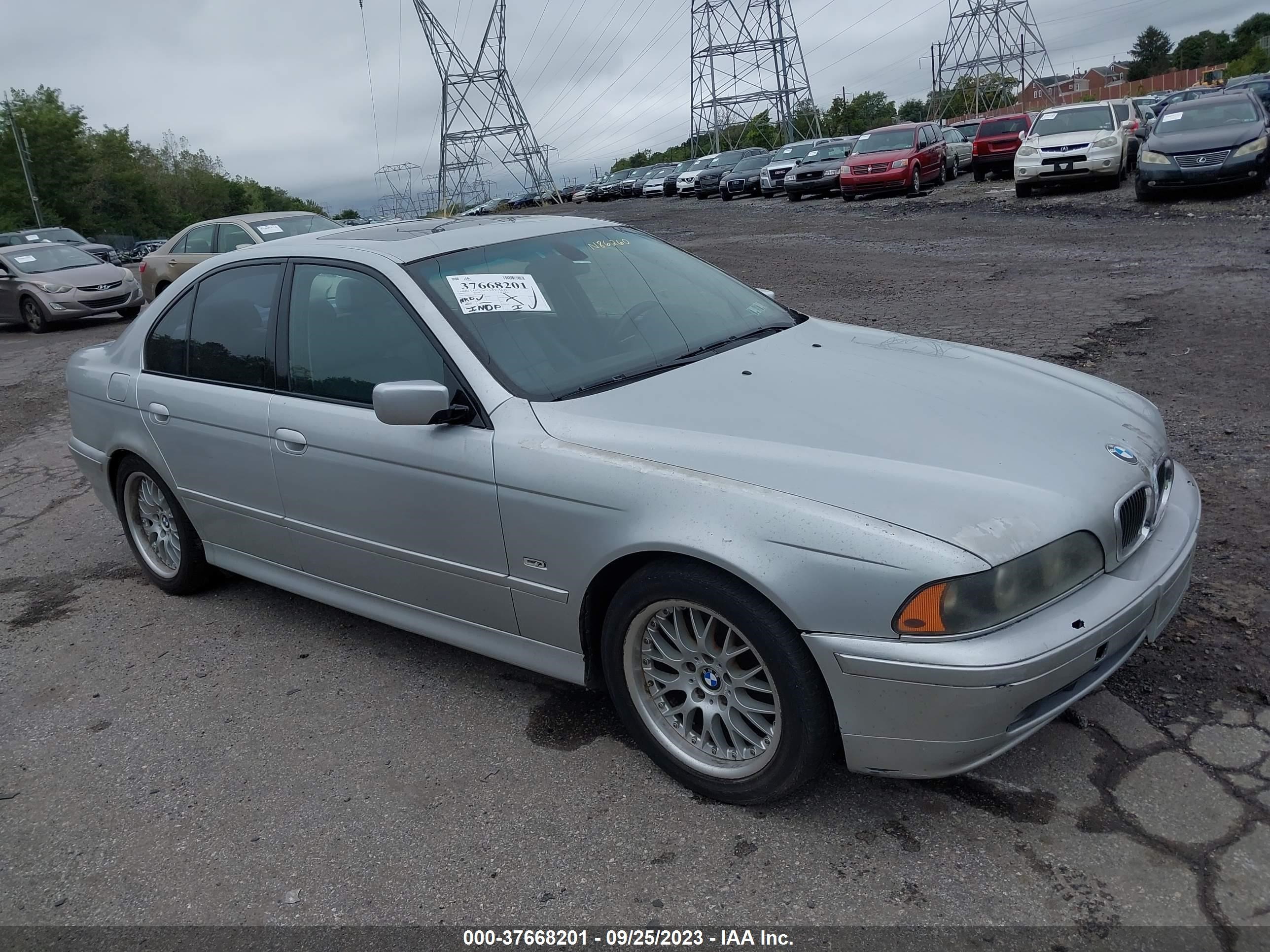 BMW 5ER 2002 wbadn63402gn86260