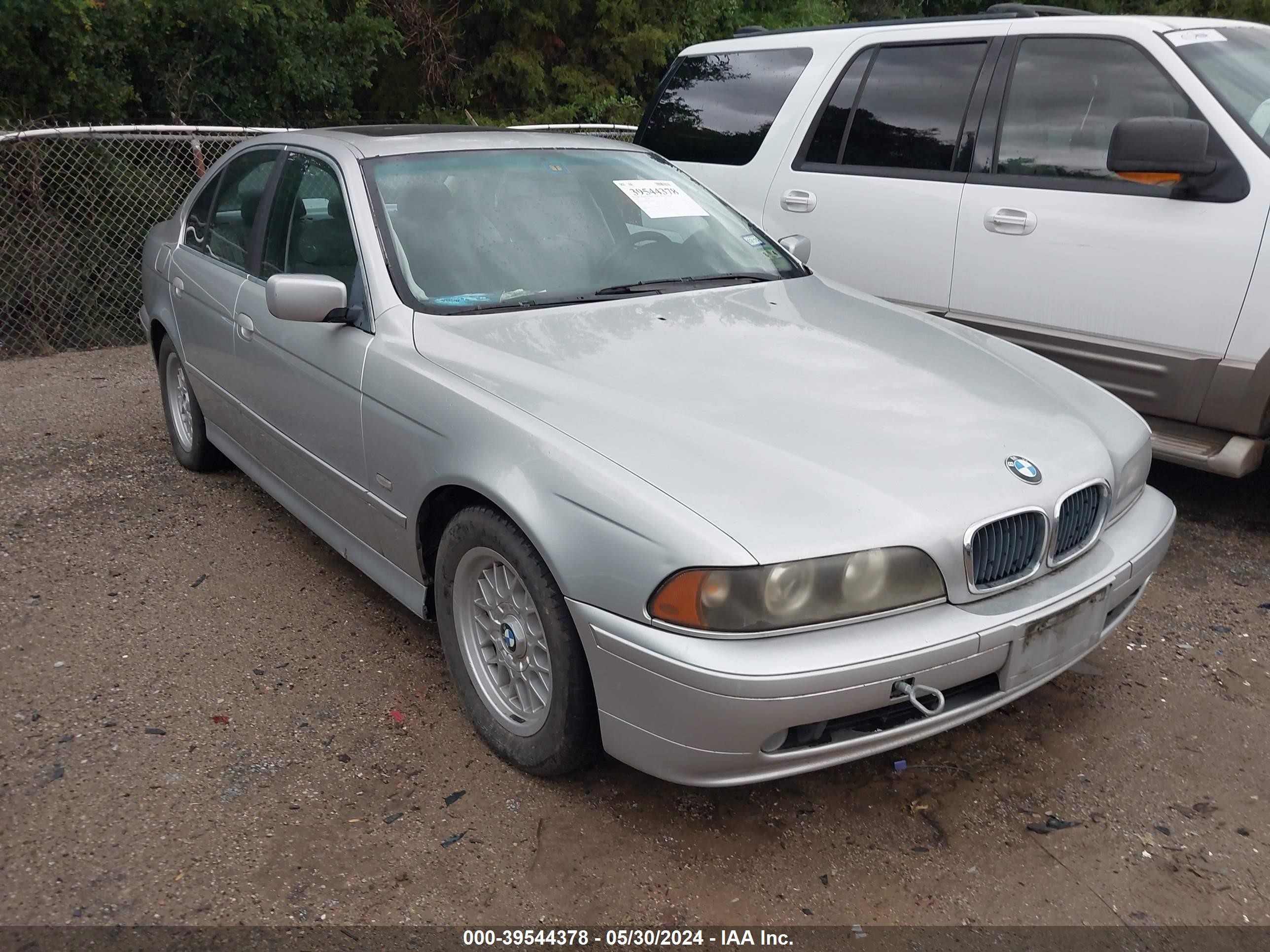 BMW 5ER 2002 wbadt43432gy96526