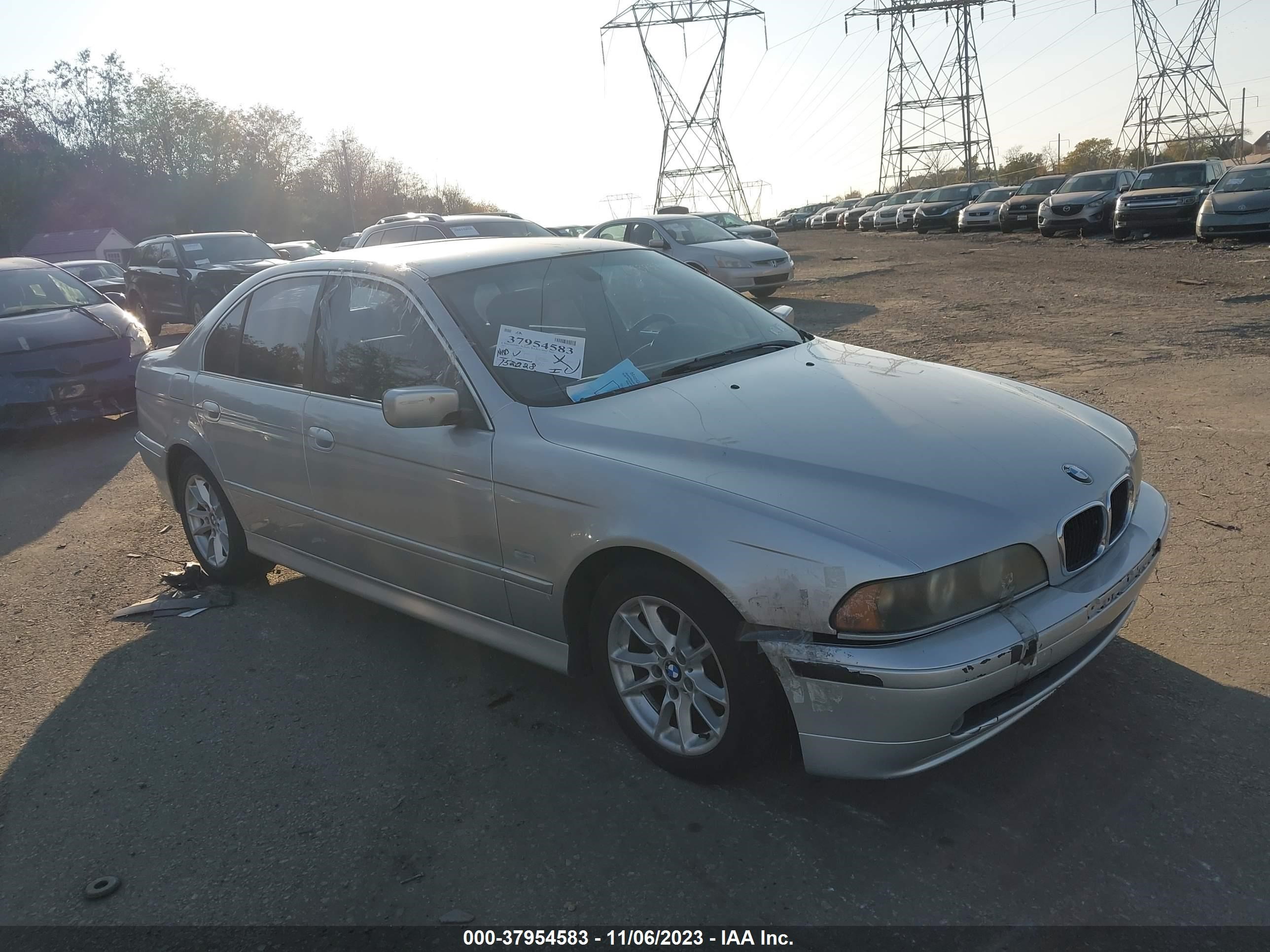 BMW 5ER 2003 wbadt434x3g033837