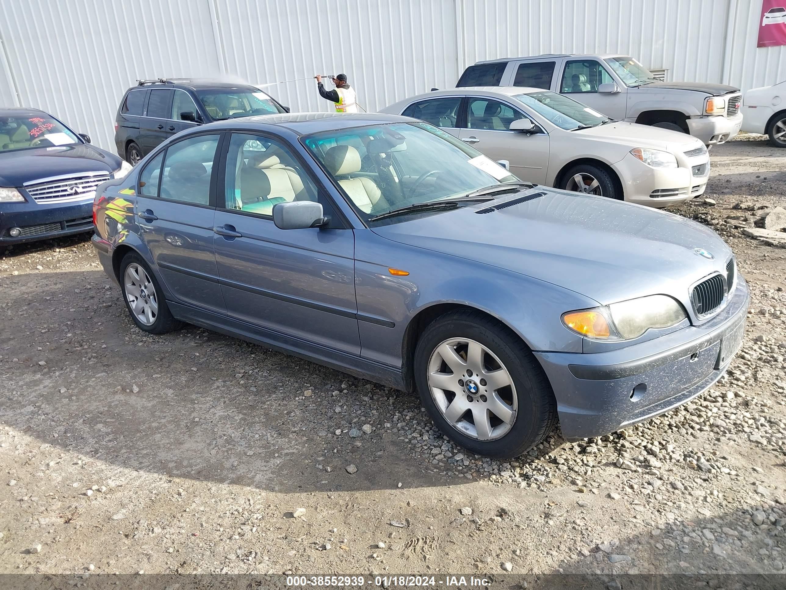 BMW 3ER 2004 wbaet37464nj44651