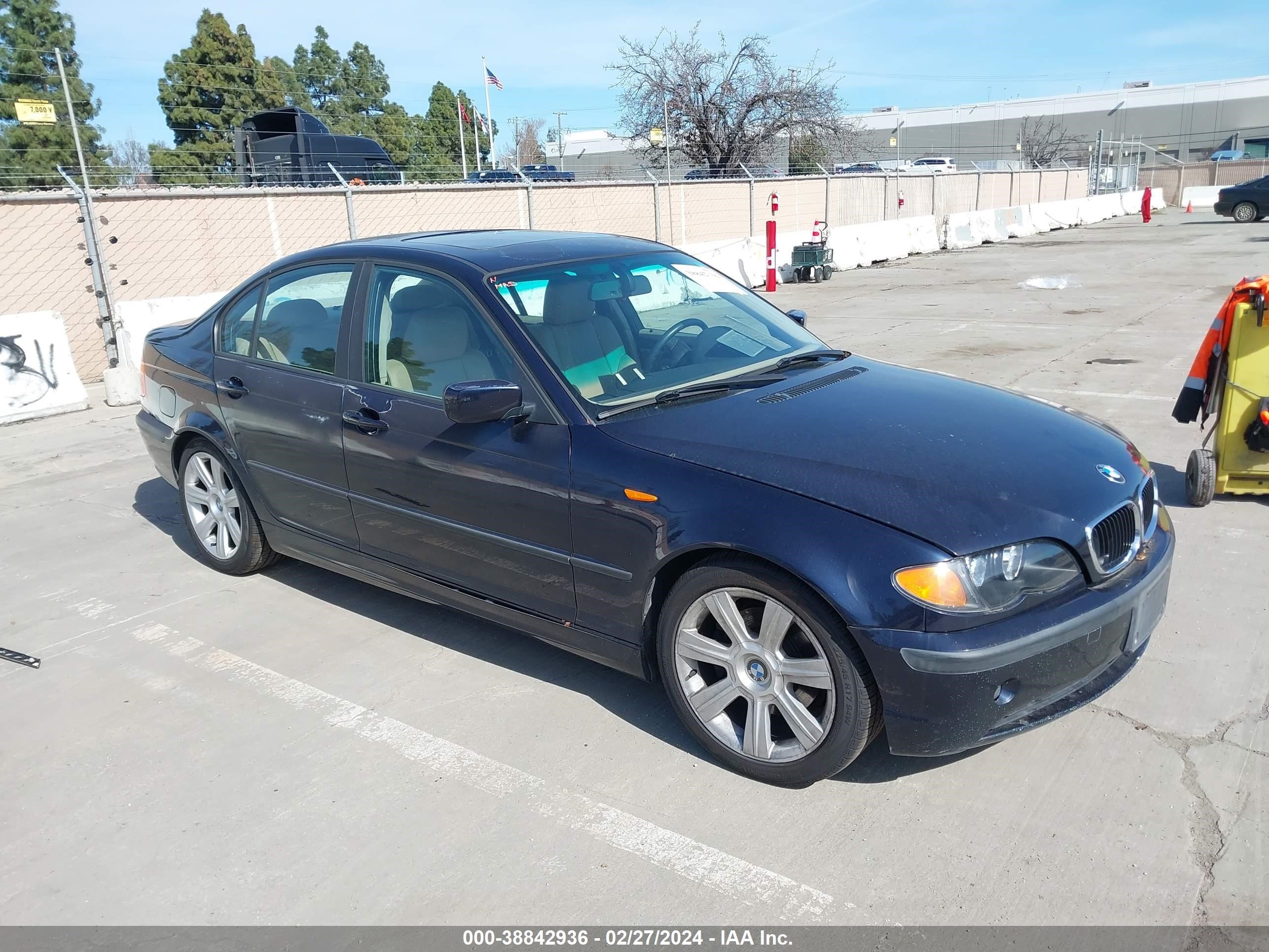 BMW 3ER 2002 wbaet37472nj18332