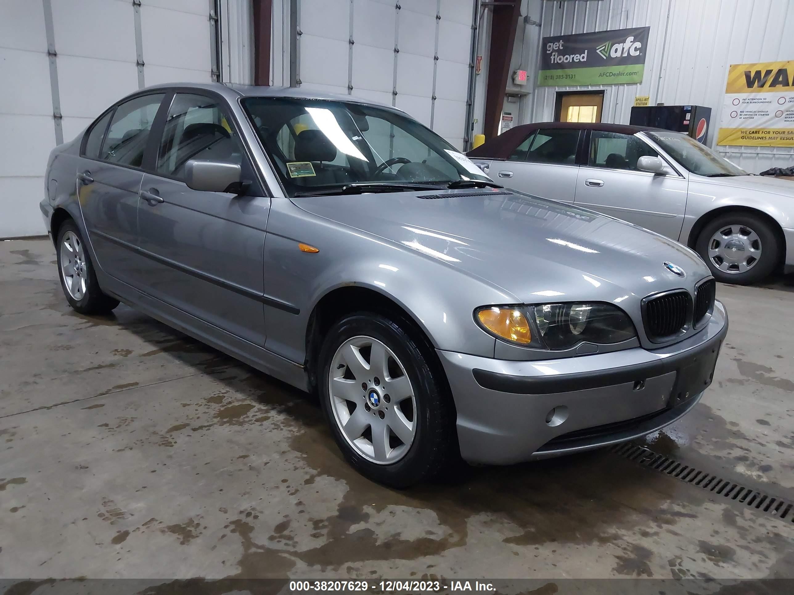 BMW 3ER 2004 wbaeu33424pr11676