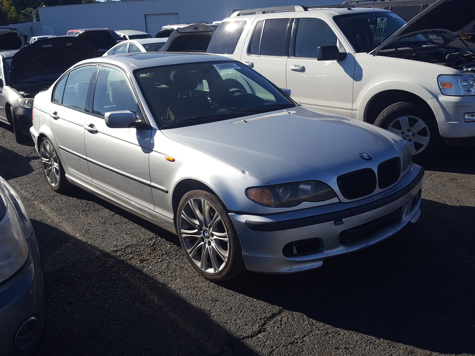 BMW 330 I 2005 wbaev53485km08211