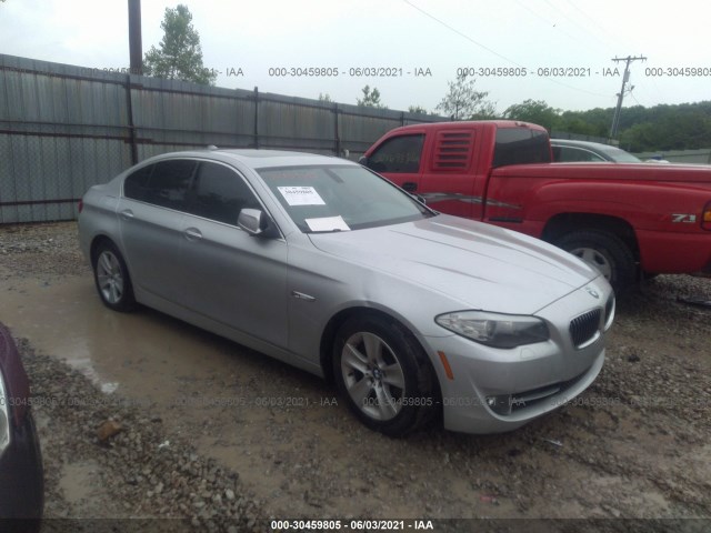 BMW 5 2011 wbafr1c51bc738482