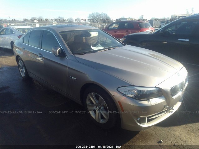 BMW 5 2011 wbafr1c58bc749642