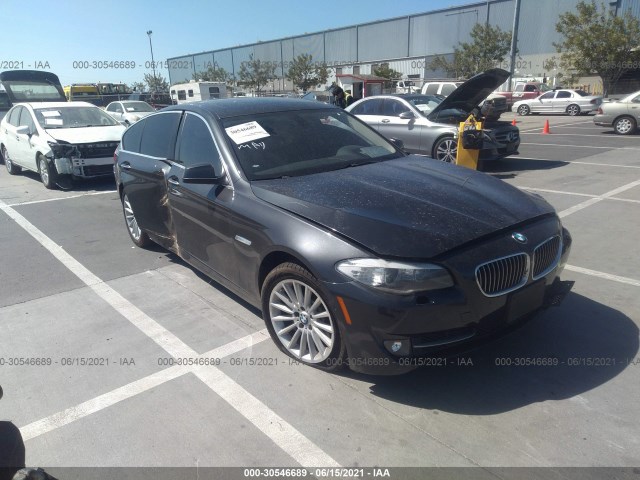 BMW 5 2012 wbafr7c50cc808624