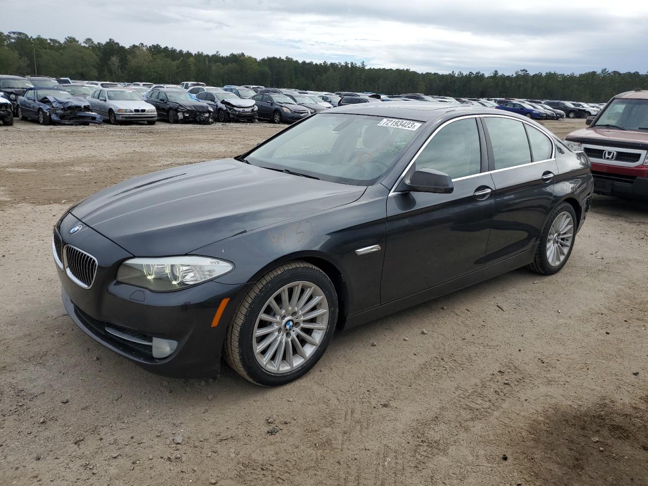 BMW 5ER 2011 wbafr7c53bc606214