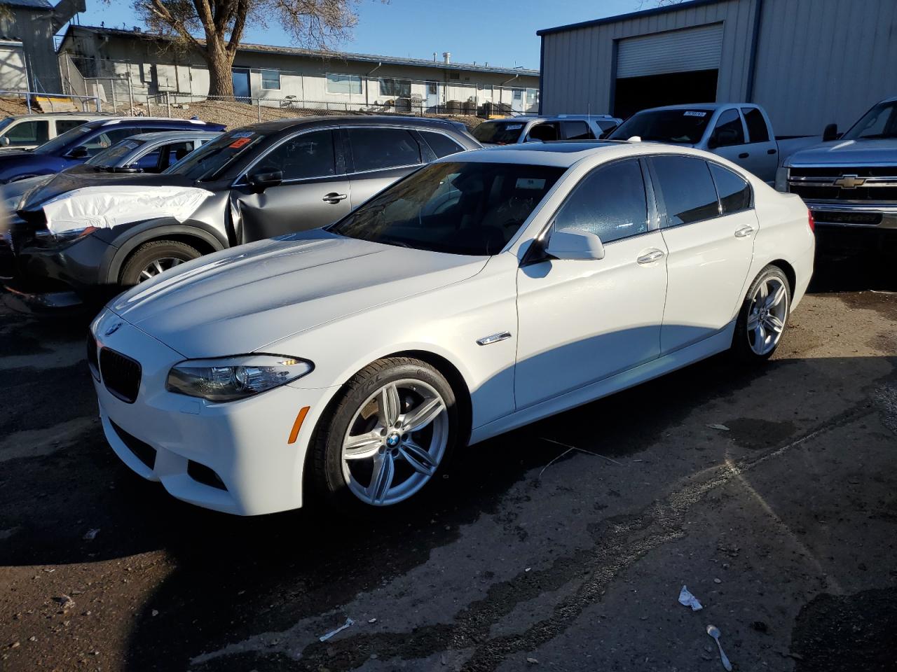 BMW 5ER 2013 wbafr7c54dc818428