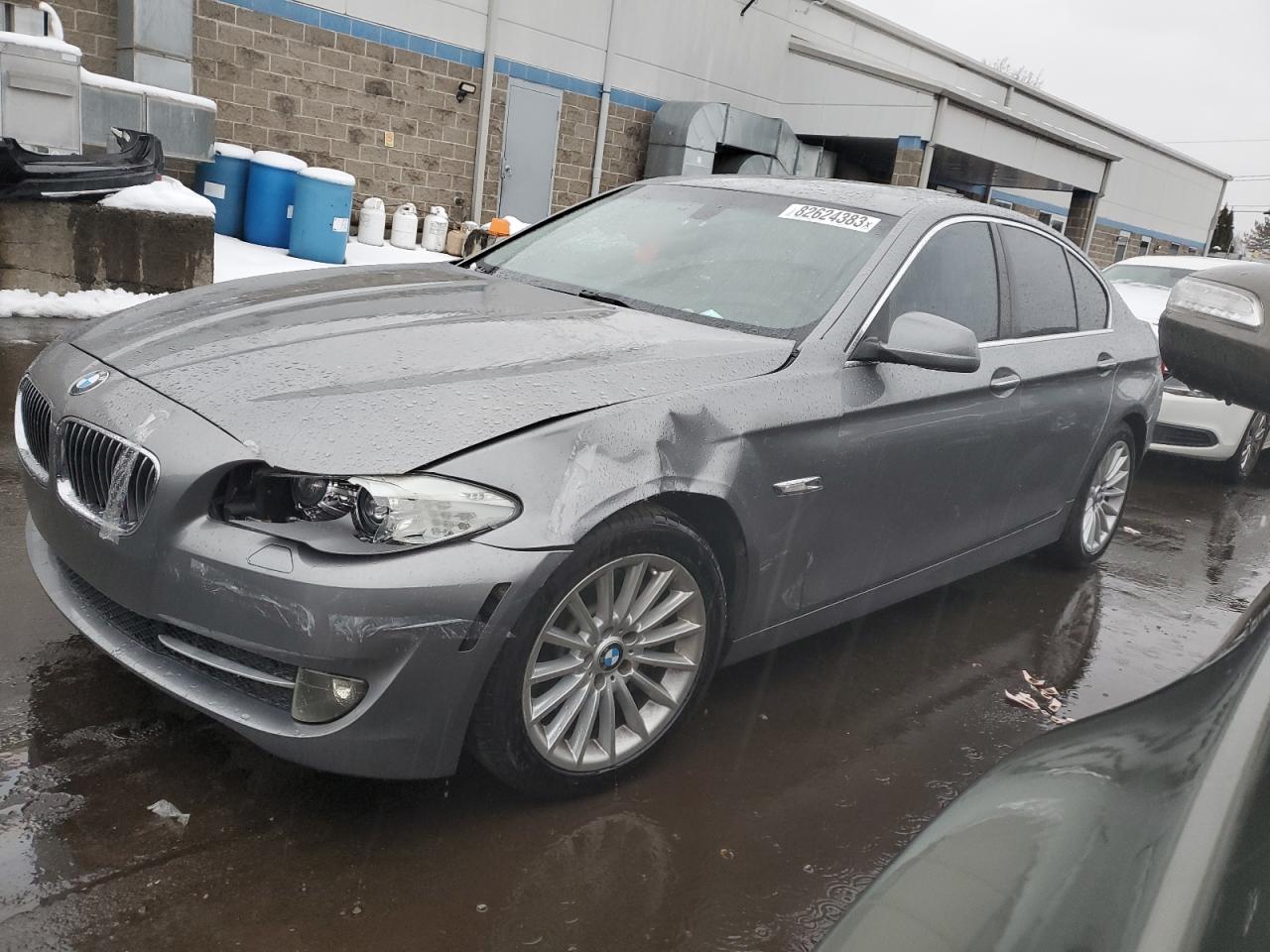 BMW 5ER 2013 wbafr7c55dc823184