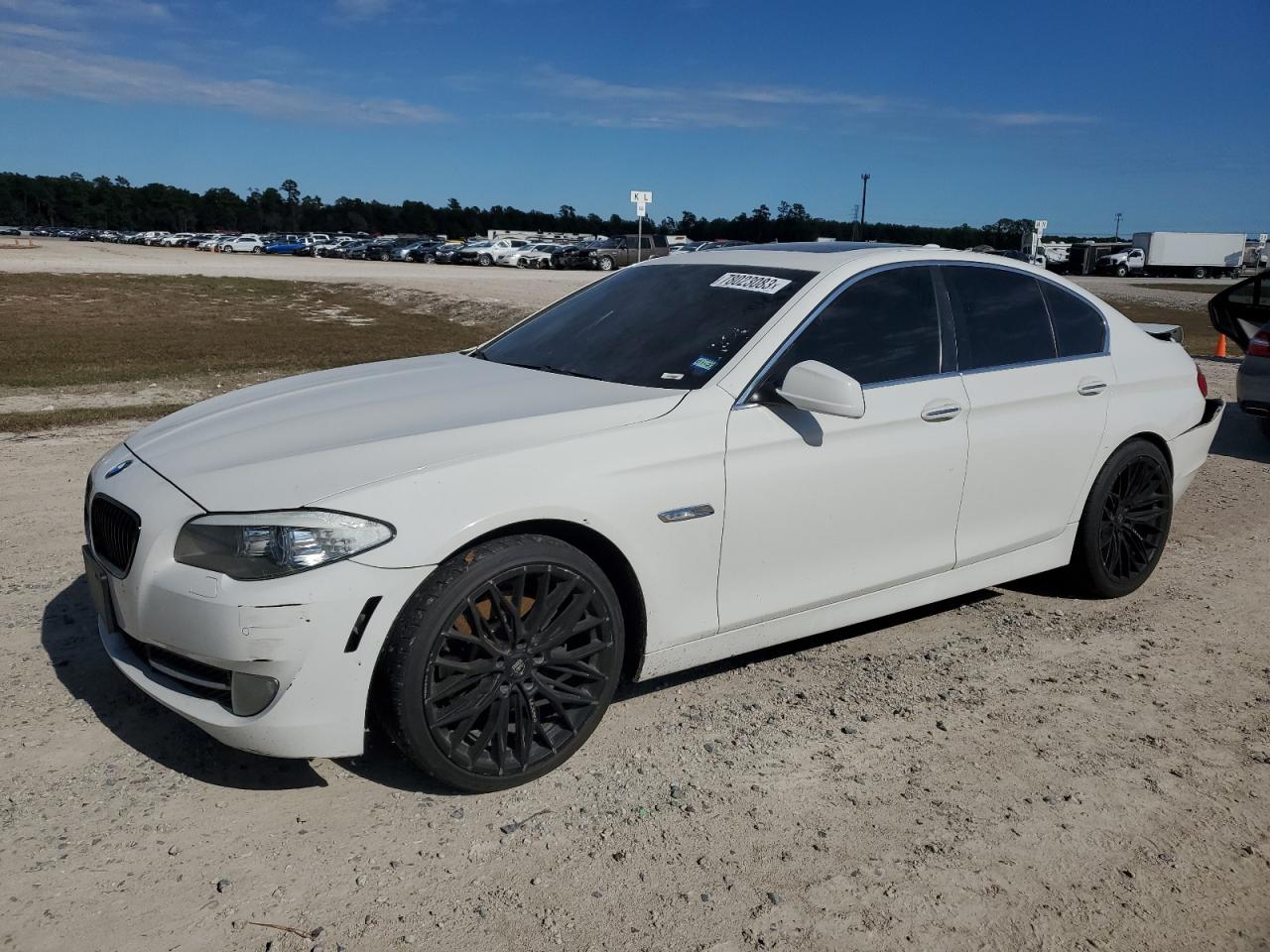 BMW 5ER 2013 wbafr7c56dc828541