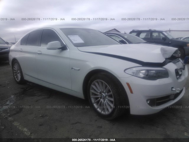 BMW 5 2013 wbafr7c57dc818326