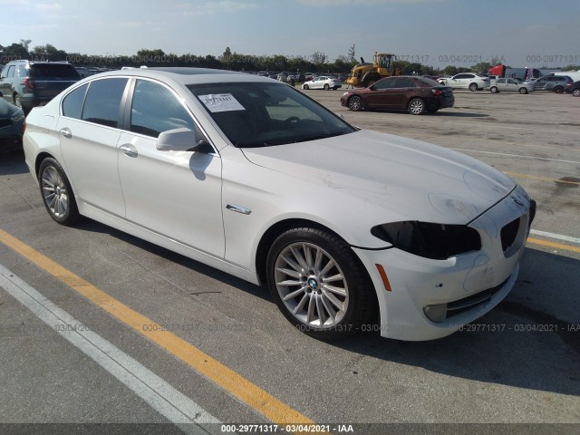 BMW 5 2013 wbafr7c59dc825939