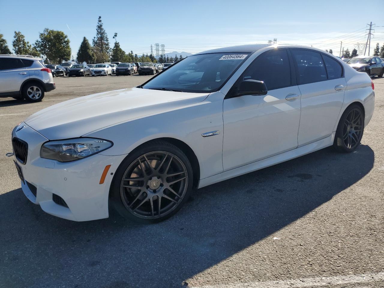 BMW 5ER 2013 wbafr7c59dc827559