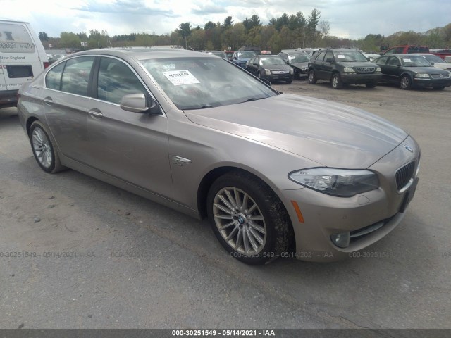 BMW 5 2011 wbafu7c51bc870045