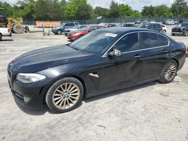 BMW 535 XI 2013 wbafu7c51ddu69446