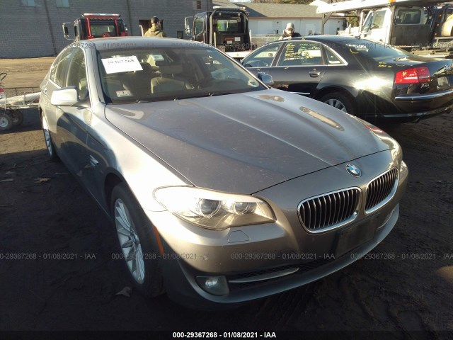 BMW 5 2011 wbafu7c52bc780144