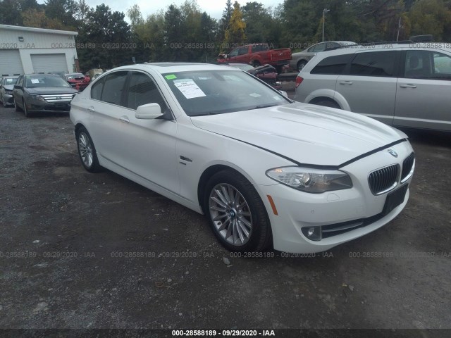 BMW 5 2011 wbafu7c58bdu54696