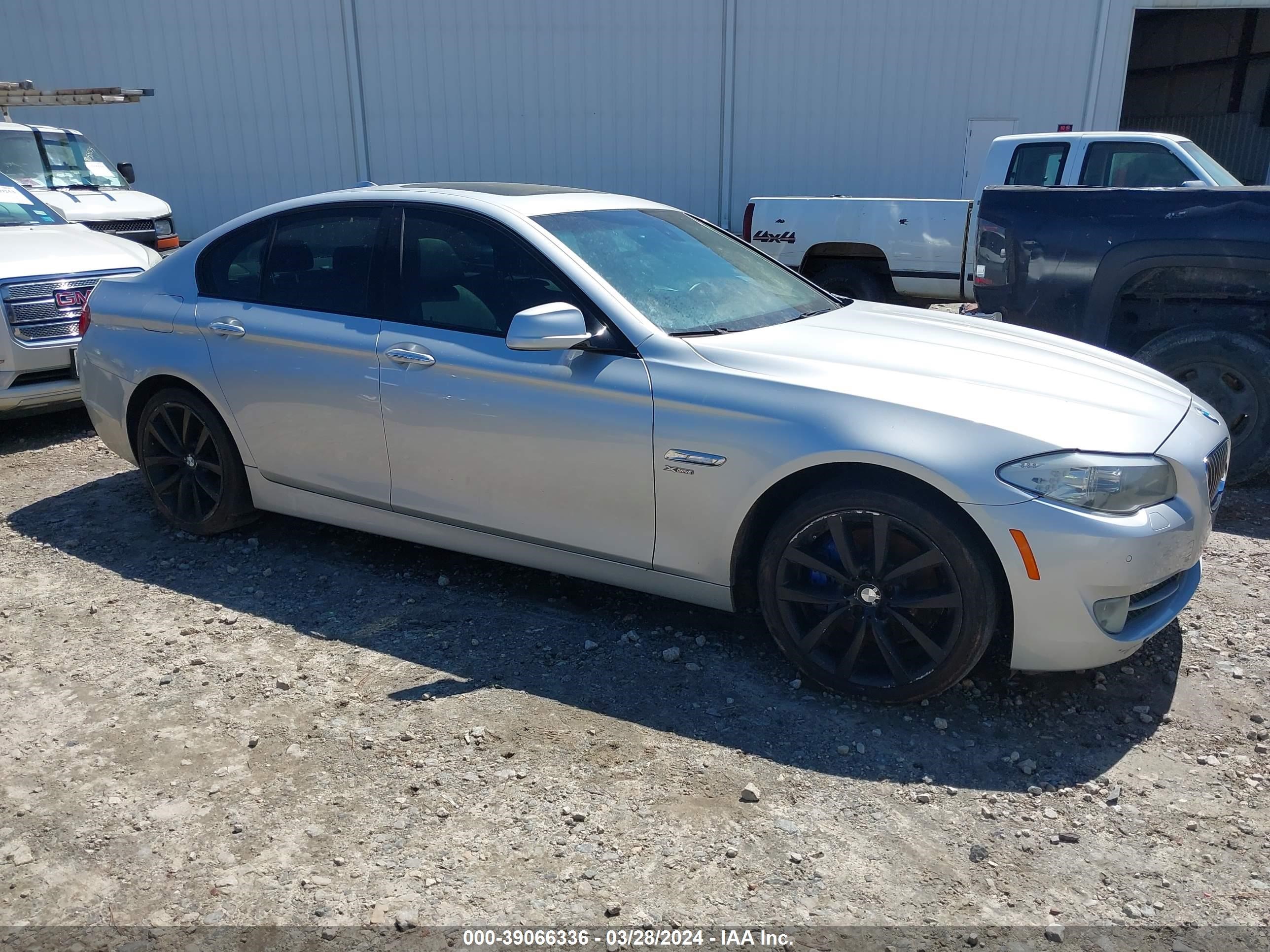 BMW 5ER 2012 wbafu7c58cdu57521