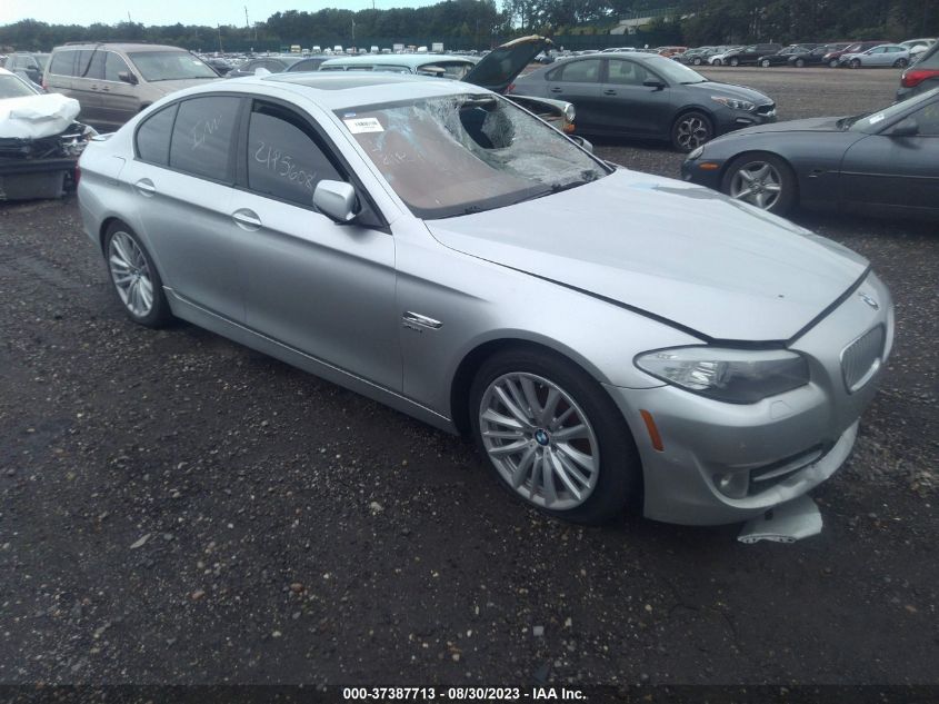 BMW 5ER 2011 wbafu9c56bc783446