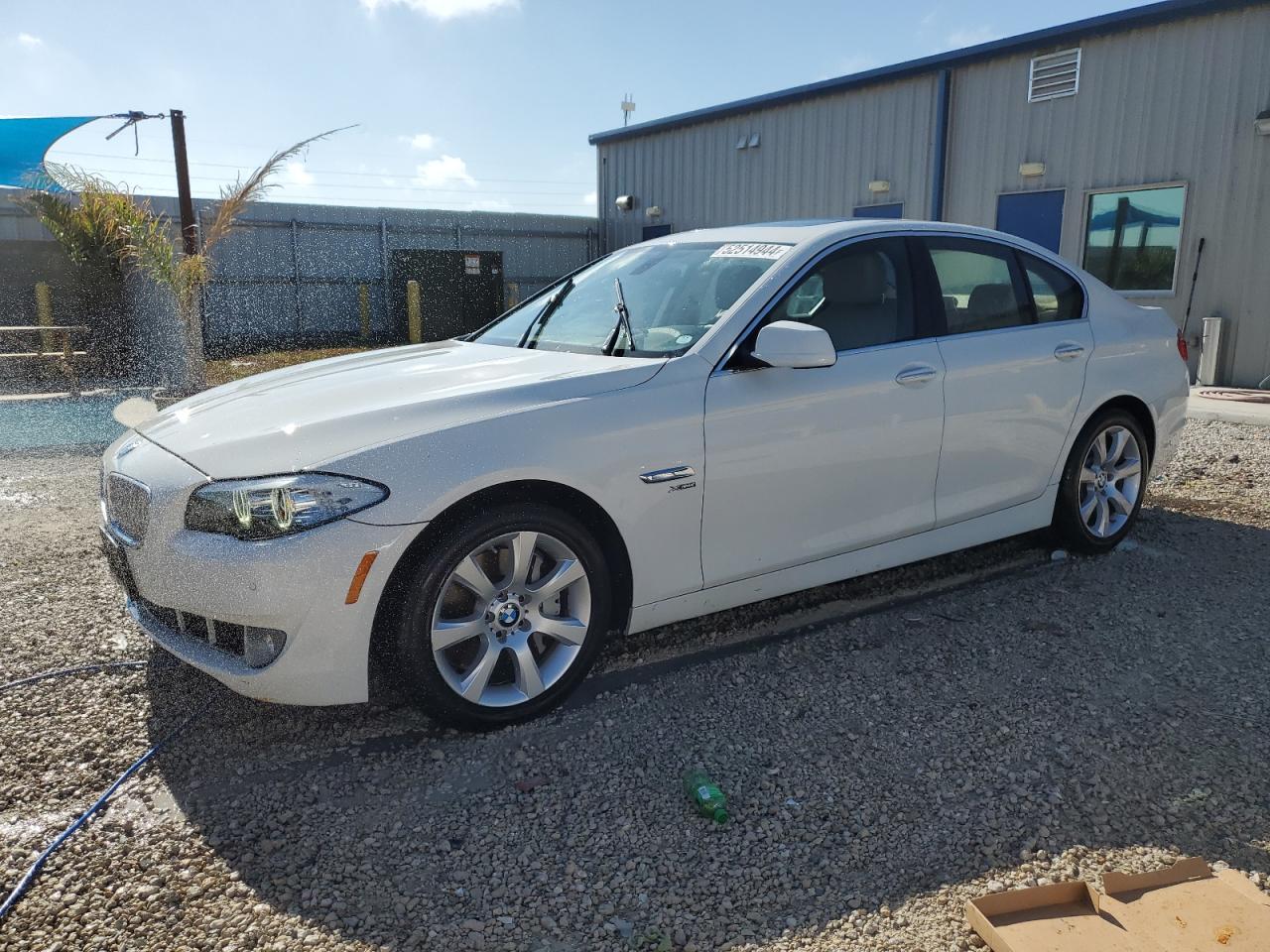 BMW 5ER 2011 wbafu9c5xbc784454