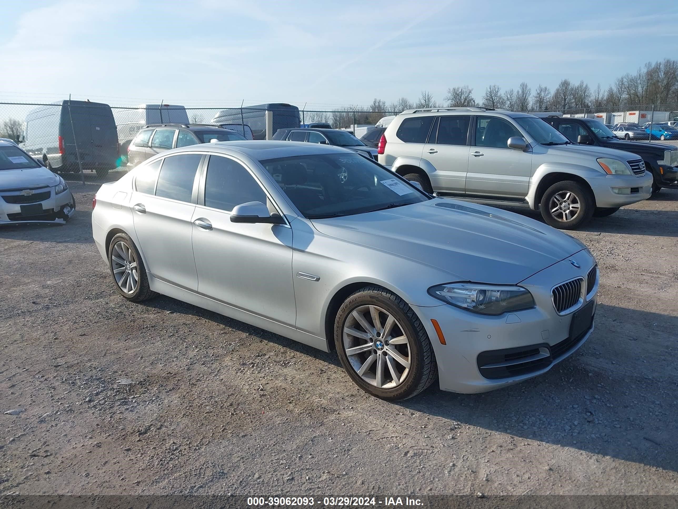 BMW 5ER 2014 wbafv3c59ed686203