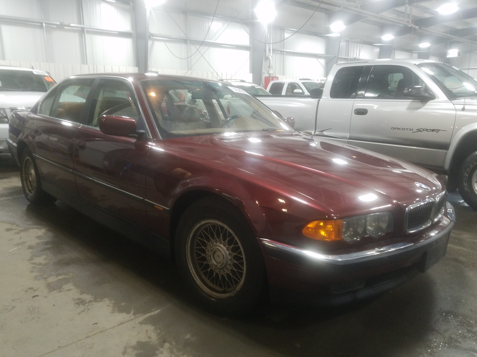 BMW 740 IL 2000 wbagh834xydp09802