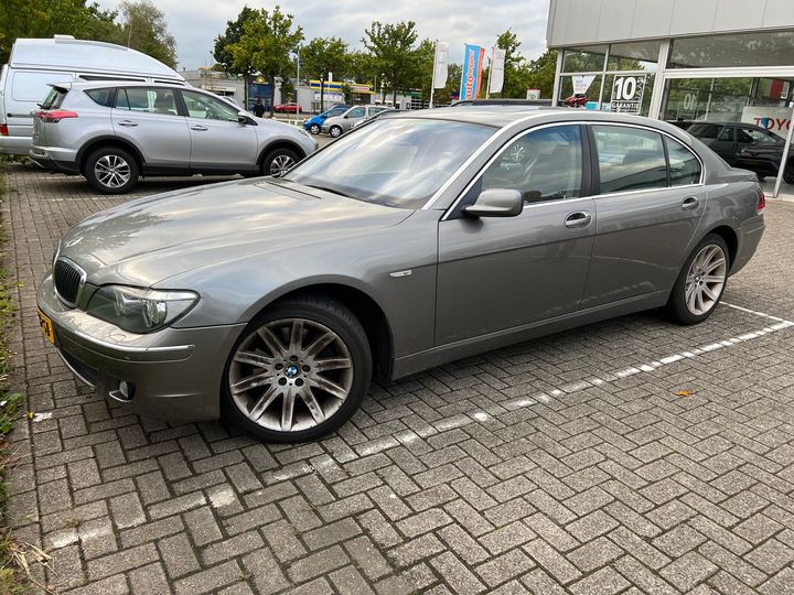 BMW 7-SERIE 2006 wbahn61060dt52107