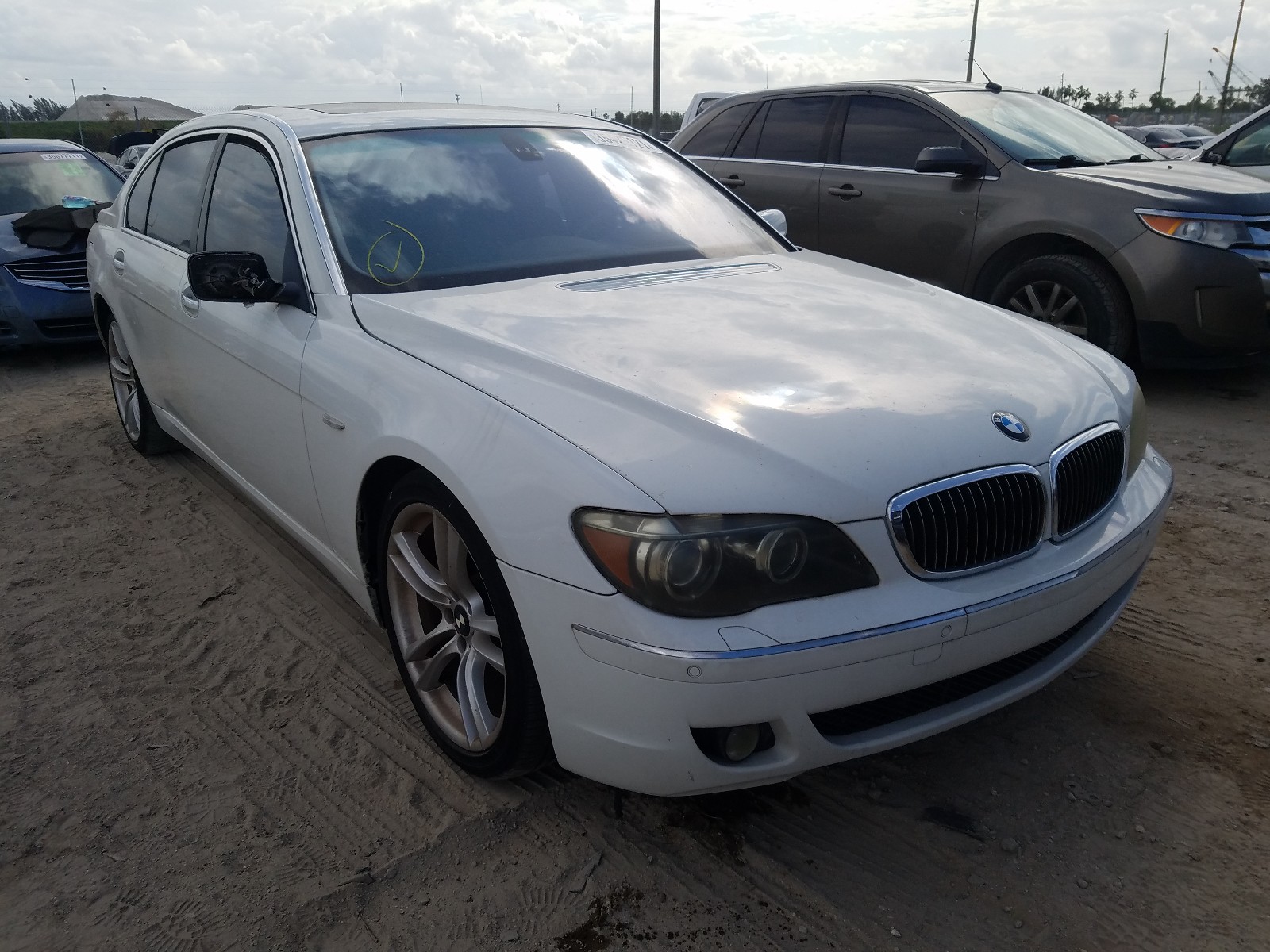 BMW 750 2007 wbahn83557dt67048