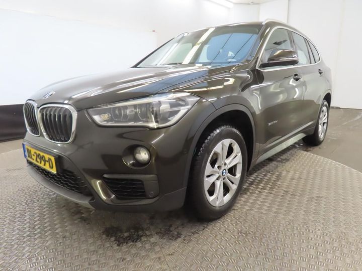 BMW X1 2018 wbaht510x05k73856