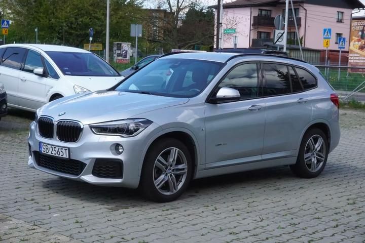 BMW X1 2017 wbahu310405e40619