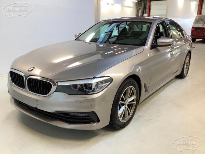 BMW 5 SERIES SALOON 2018 wbaja5109jb233813