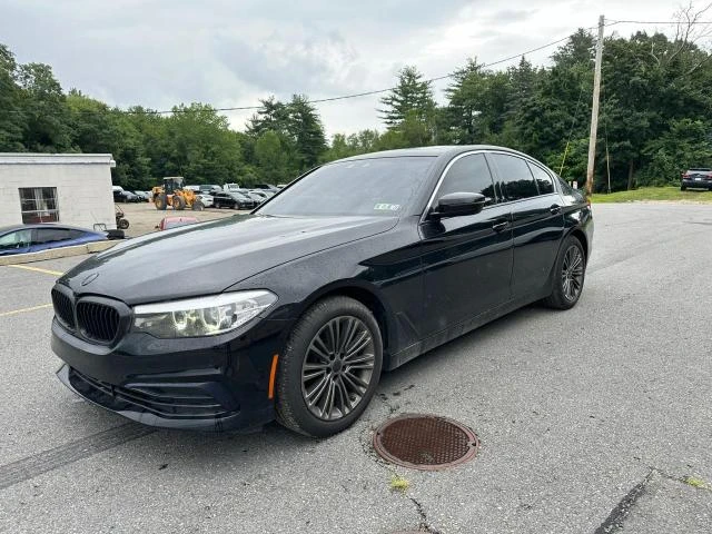 BMW 530 XI 2019 wbaja7c57kww17359