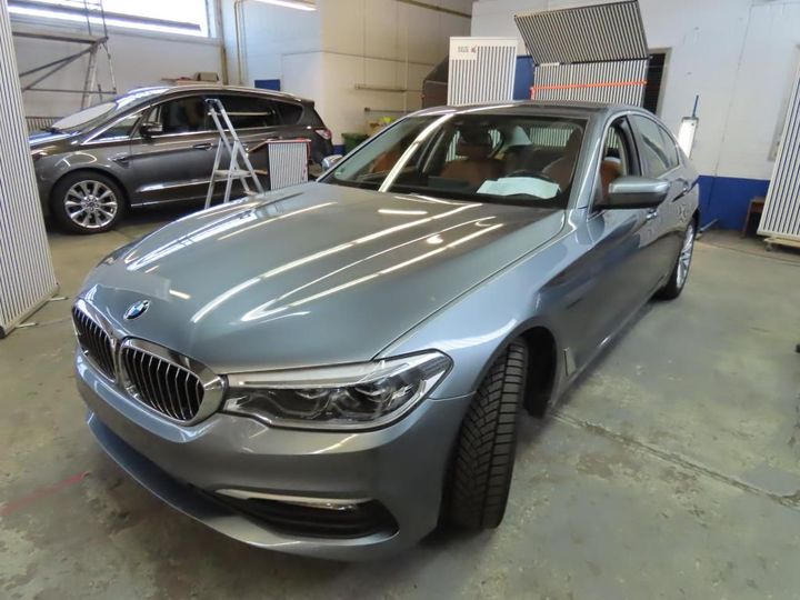 BMW 5 2018 wbajc31000b053701