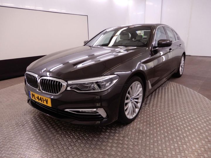 BMW 5 SERIE SEDAN 2017 wbajc31060b051211