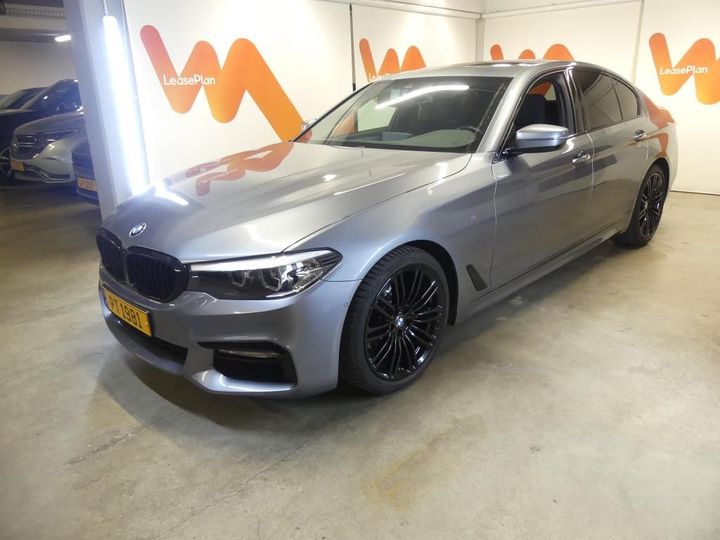 BMW 5 - 2017 2018 wbaje31090g624664