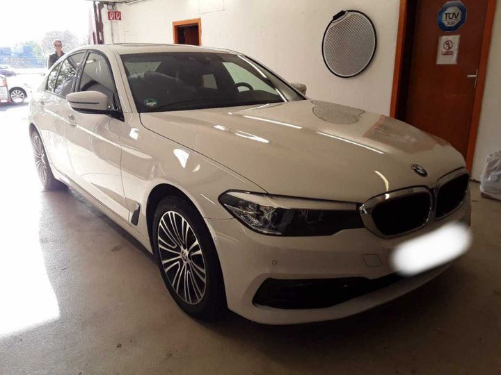 BMW 520 D 2018 wbajf31010ww12429