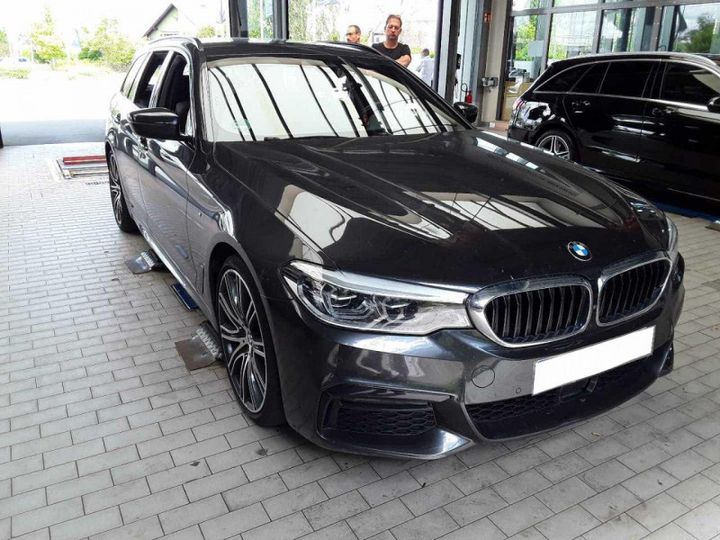 BMW 540I 2018 wbajm11040b210504