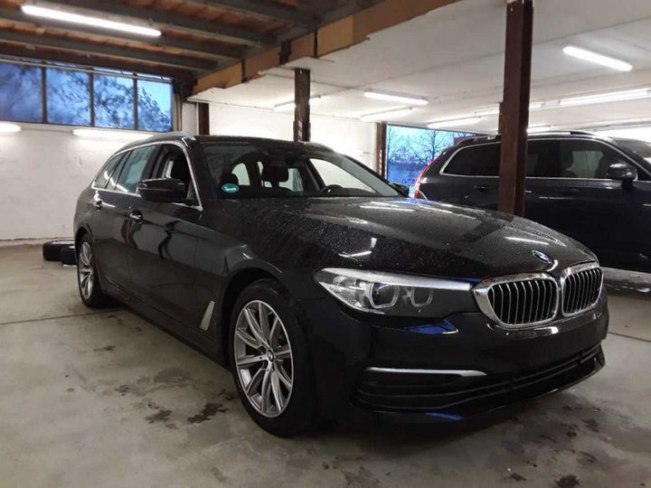 BMW 520 D TOURING 2017 wbajm71000b055159