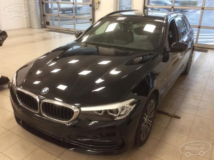 BMW 5 SERIES TOURING 2017 wbajm71000b056215