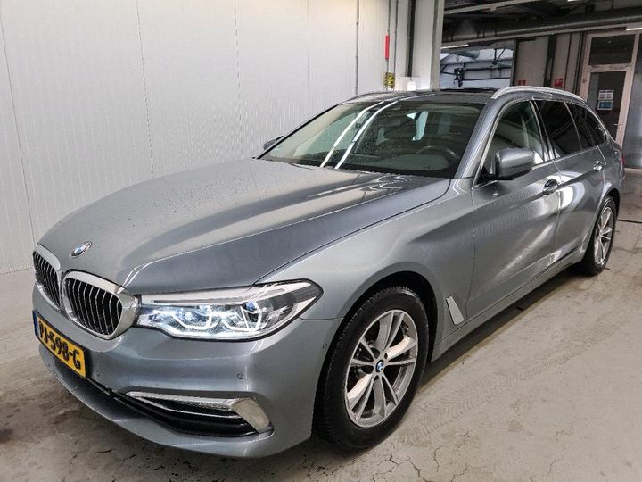 BMW 520 2017 wbajm71040g953556