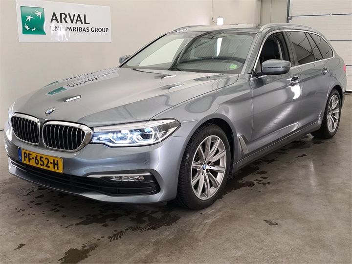 BMW 5 2017 wbajm71060b054596