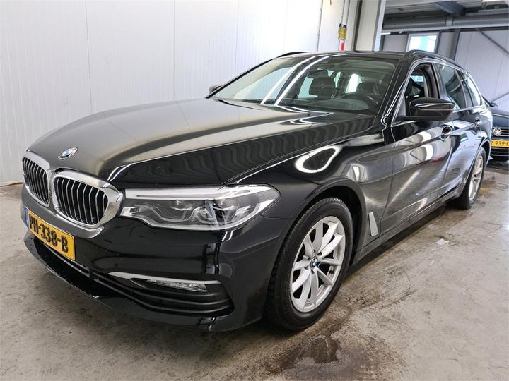 BMW 520 2017 wbajm71080g636752