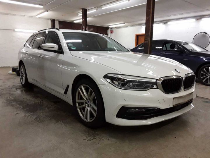 BMW 530 D TOURING 2017 wbajn31090b093818