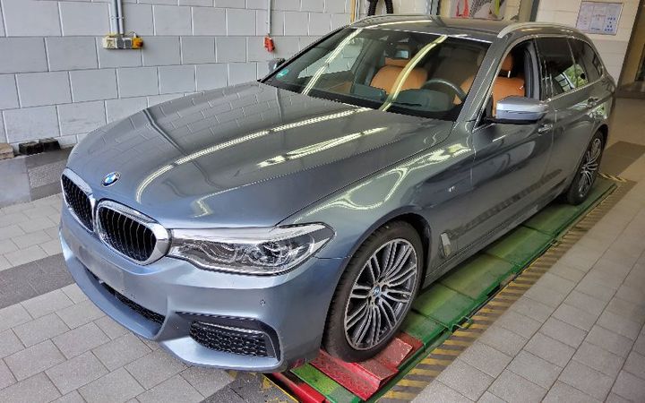 BMW BAUREIHE 5 TOURING 2018 wbajn51000b257596