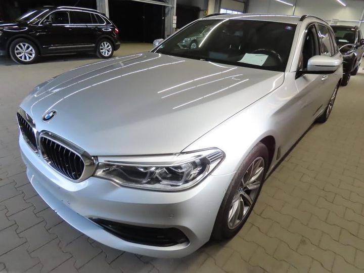 BMW 5 TOURING 2019 wbajp51010bu53346