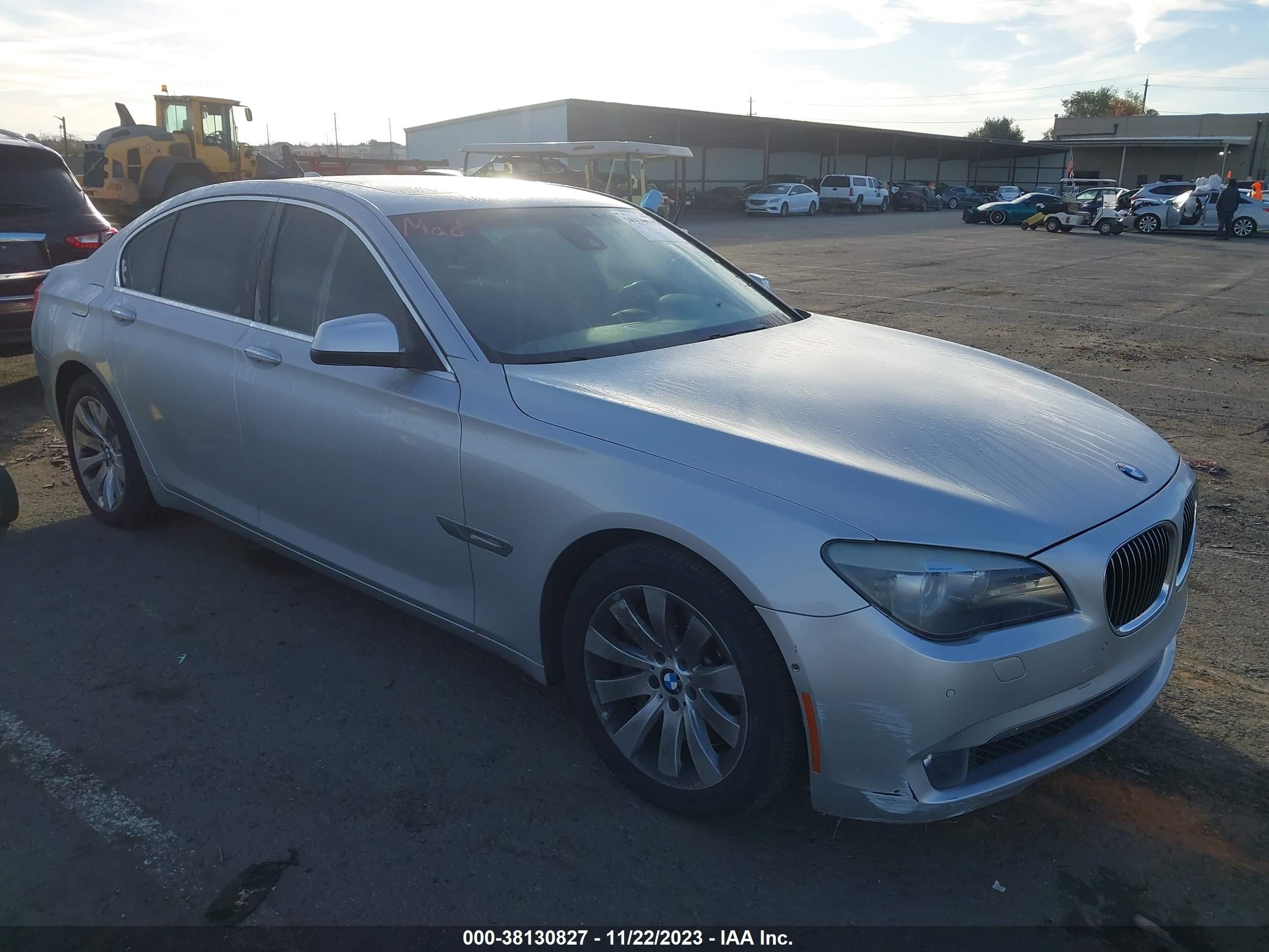 BMW 7ER 2009 wbaka83539cy35014