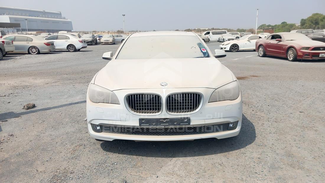 BMW 730 2012 wbakb2103cc692400