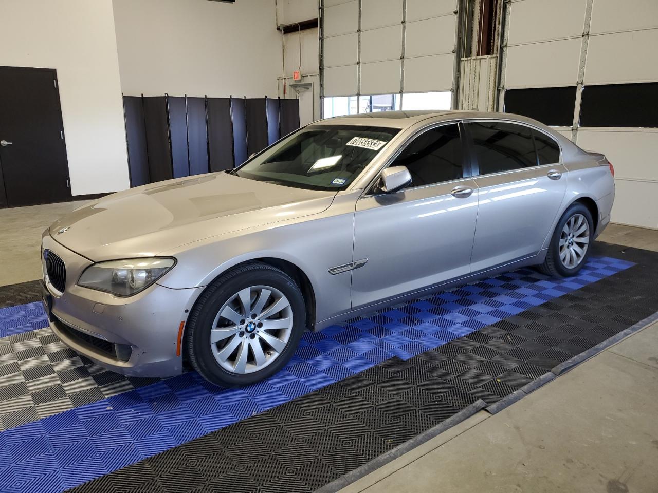 BMW 7ER 2011 wbakb8c50bcy66613